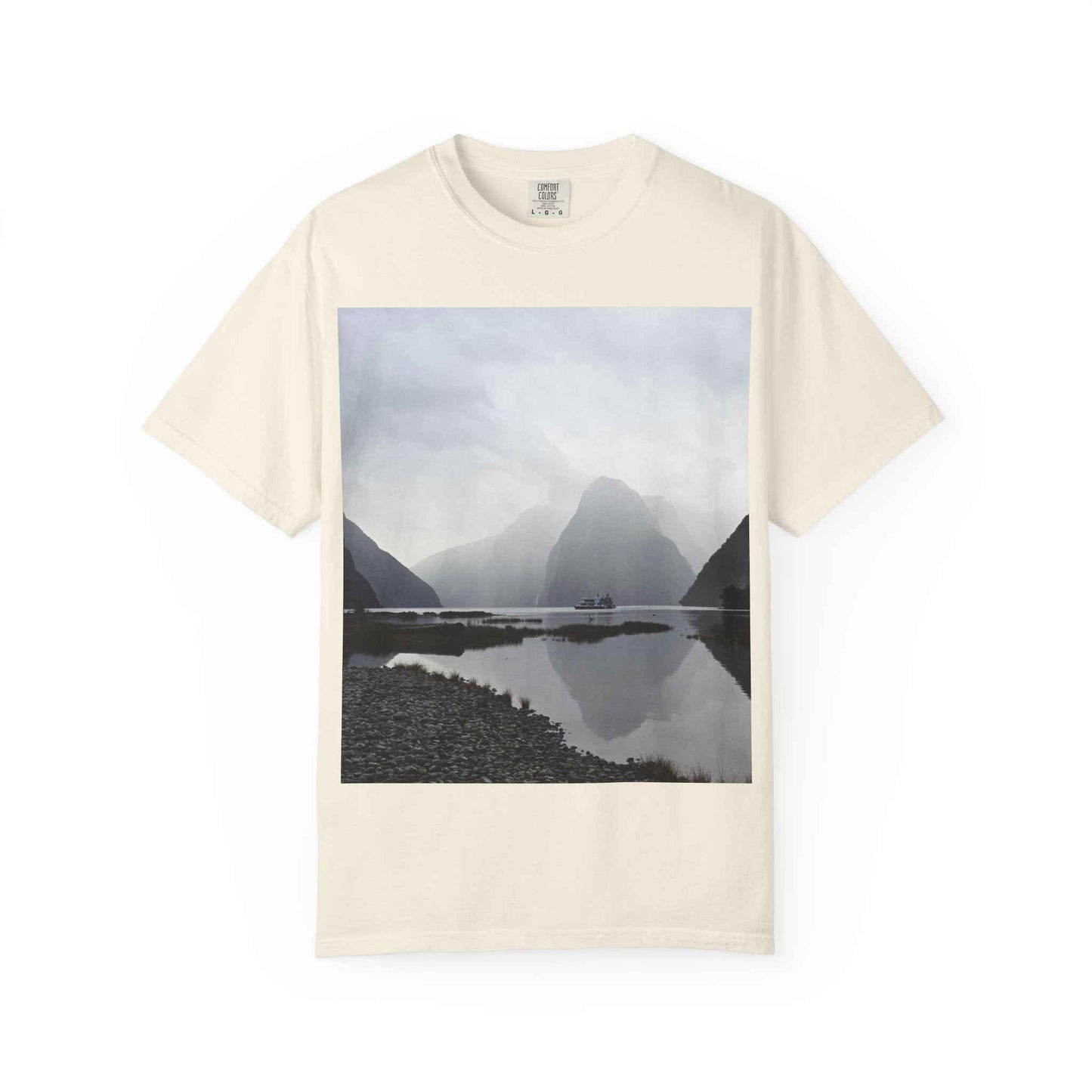 Milford Sound Tee Ivory